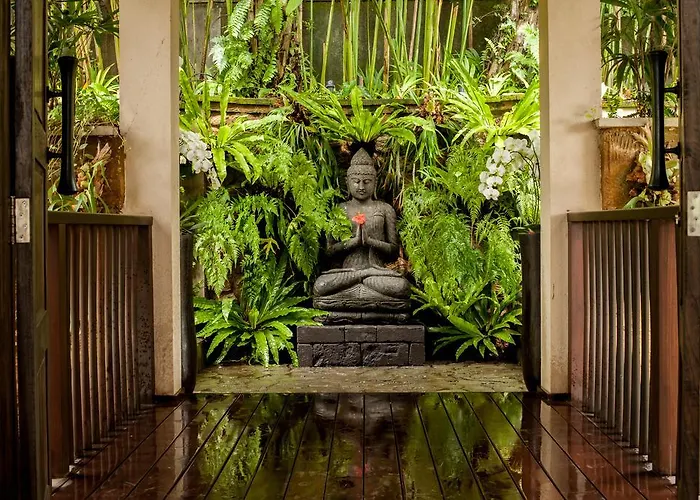 Villa Naga Putih