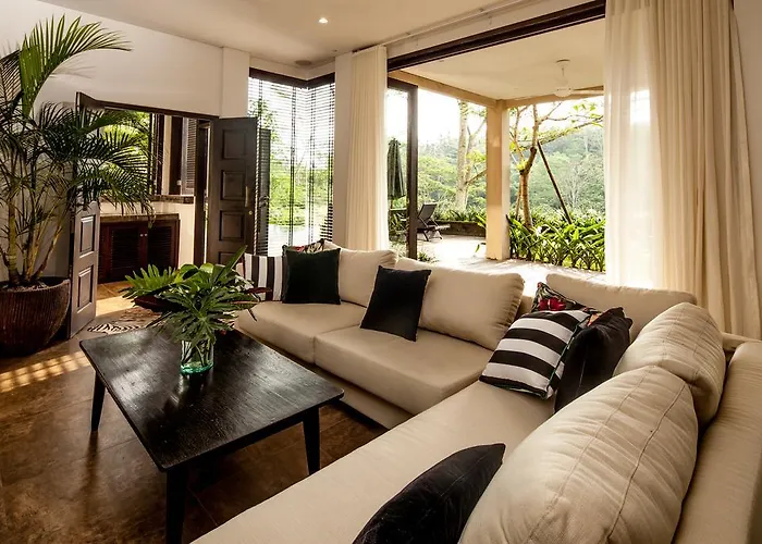 Naga Putih Ubud